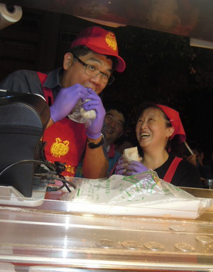 �B���ĬF���H�����������߀����ҧ��һ��