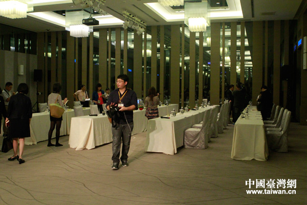 ��(gu��)�_(t��i)�k���Ώ�־܊�c�_(t��i)�������ί��(hu��)��ί�������ڶ�����ʽ��(hu��)��ĕ�(hu��)��(ch��ng)��ý�wӛ�����ڡ��Ȉ�(ch��ng)����